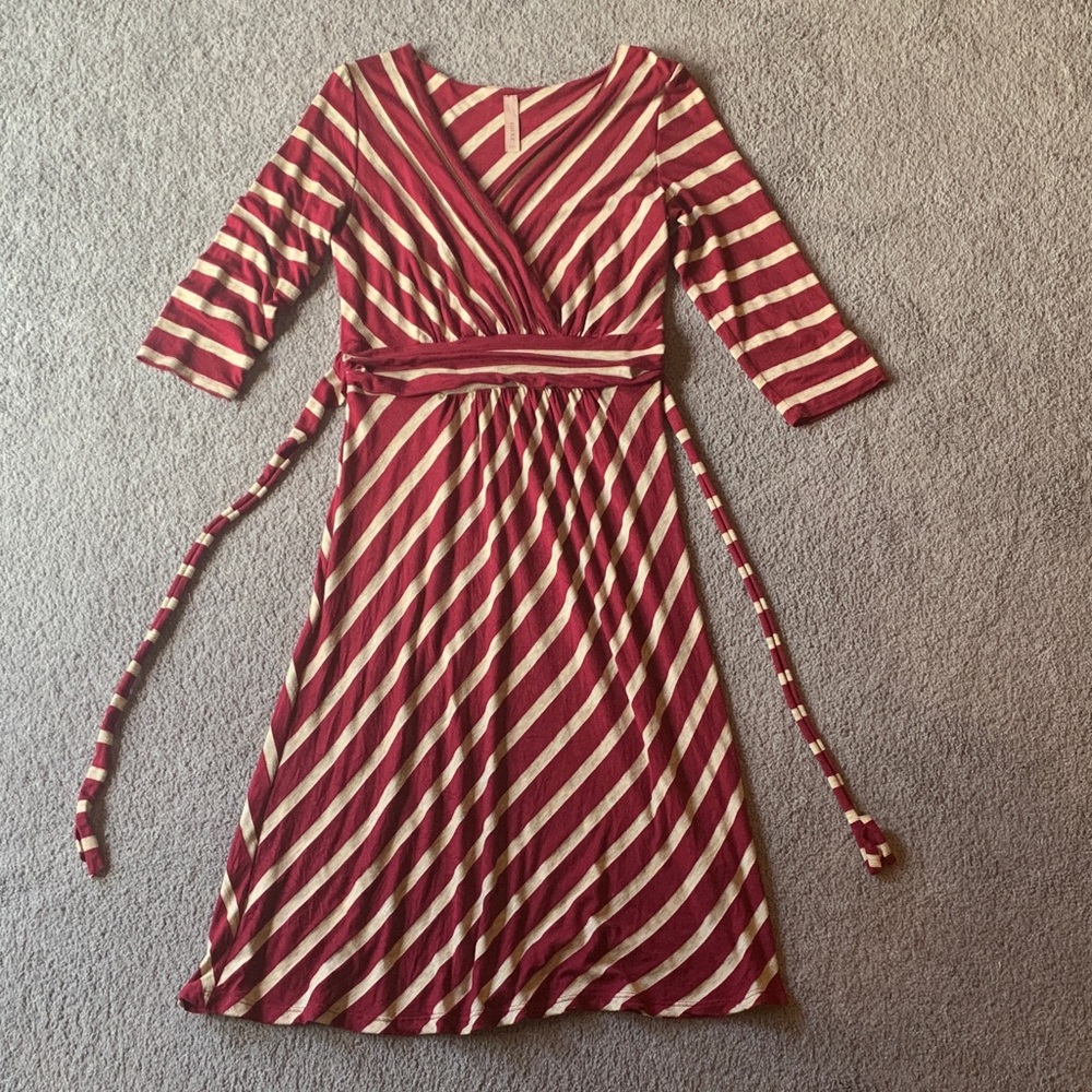 Gilli Burgundy and Cream Long Sleeve Dress